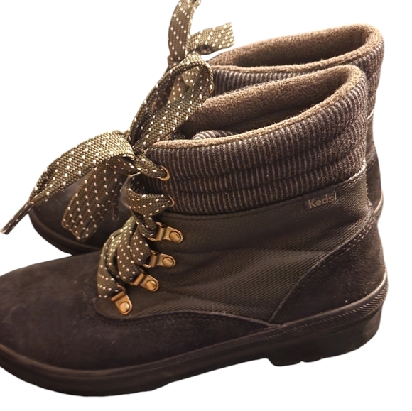Keds Women's Black Lace-up Boots  - Sz. 9 - Picture 2 of 12